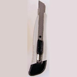 SDI 0420 Otomatik Kilitlemeli Geniş Maket Bıçağı 2 Yedekli - 1